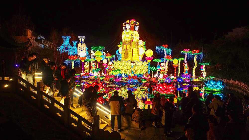 自貢燎原彩燈點(diǎn)亮非遺園--2019合肥迎春彩燈會（圖）